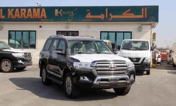 Acheter Import Voiture Toyota Land Cruiser Noir à Import - Dubai, Comté de Bomi Acheter Import Voiture Toyota Land Cruiser Noir à Import - Dubai, Comté de Bomi