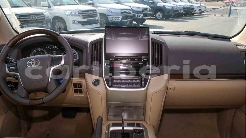 Big with watermark toyota land cruiser bomi county import dubai 2631