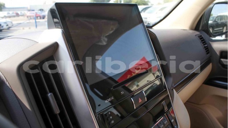 Big with watermark toyota land cruiser bomi county import dubai 2631