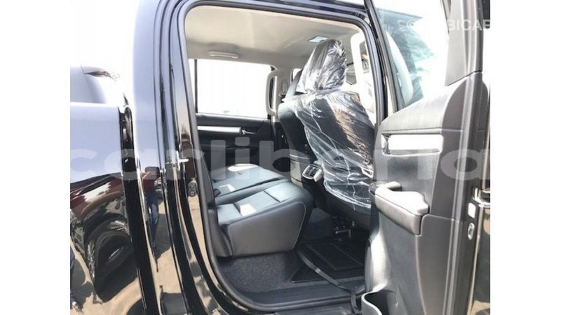 Big with watermark toyota hilux bomi county import dubai 2641