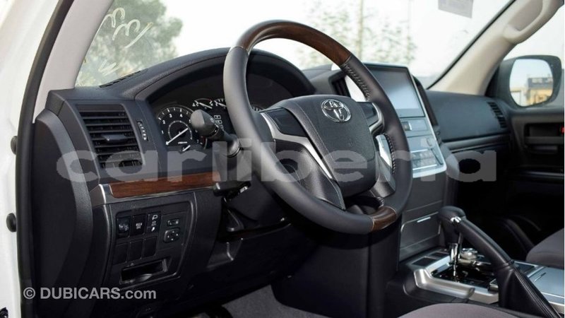 Big with watermark toyota land cruiser bomi county import dubai 2650