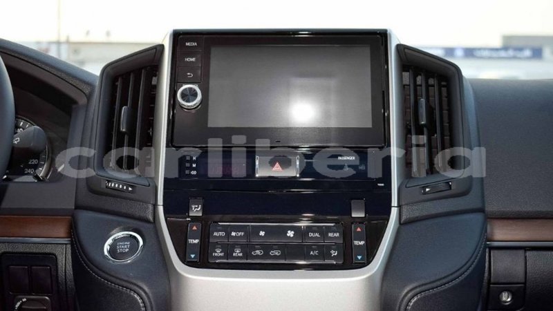 Big with watermark toyota land cruiser bomi county import dubai 2650