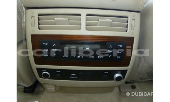Buy Import Toyota Land Cruiser White Car in Import - Dubai in Bomi County Buy Import Toyota Land Cruiser White Car in Import - Dubai in Bomi County
