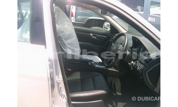 Buy Import Mercedes-Benz 190 Other Car in Import - Dubai in Bomi County Buy Import Mercedes-Benz 190 Other Car in Import - Dubai in Bomi County