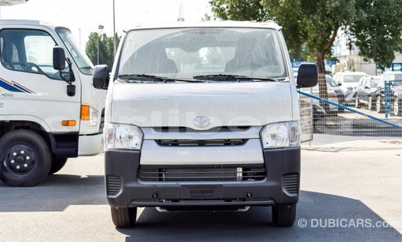 Buy Import Toyota Hiace White Car in Import - Dubai in Bomi County Buy Import Toyota Hiace White Car in Import - Dubai in Bomi County