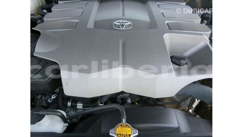 Big with watermark toyota land cruiser bomi county import dubai 2664