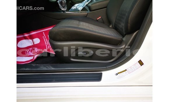 Buy Import Nissan Altima White Car in Import - Dubai in Bomi County Buy Import Nissan Altima White Car in Import - Dubai in Bomi County