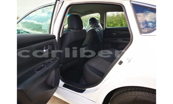 Buy Import Nissan Altima White Car in Import - Dubai in Bomi County Buy Import Nissan Altima White Car in Import - Dubai in Bomi County
