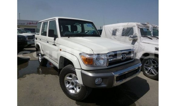 Buy Import Toyota Land Cruiser White Car in Import - Dubai in Bomi County Buy Import Toyota Land Cruiser White Car in Import - Dubai in Bomi County