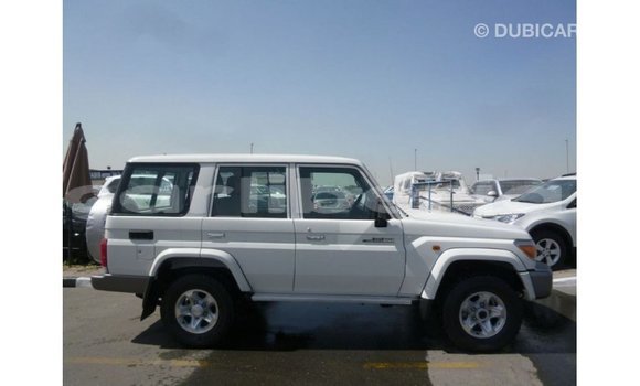 Buy Import Toyota Land Cruiser White Car in Import - Dubai in Bomi County Buy Import Toyota Land Cruiser White Car in Import - Dubai in Bomi County
