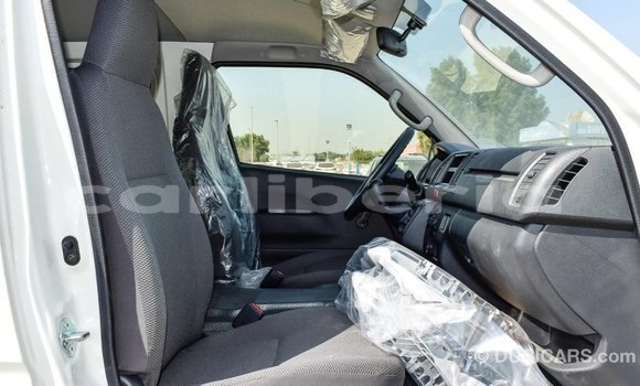 Buy Import Toyota Hiace White Car in Import - Dubai in Bomi County Buy Import Toyota Hiace White Car in Import - Dubai in Bomi County