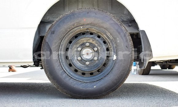 Buy Import Toyota Hiace White Car in Import - Dubai in Bomi County Buy Import Toyota Hiace White Car in Import - Dubai in Bomi County