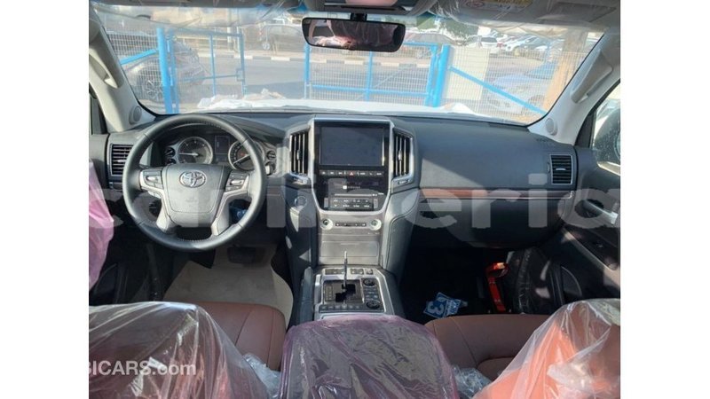 Big with watermark toyota land cruiser bomi county import dubai 2675