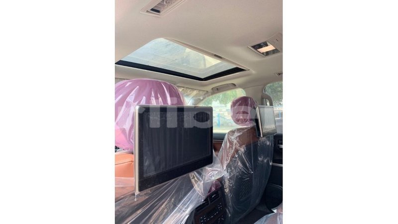 Big with watermark toyota land cruiser bomi county import dubai 2675