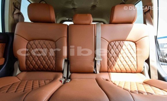 Buy Import Toyota Land Cruiser Black Car in Import - Dubai in Bomi County Buy Import Toyota Land Cruiser Black Car in Import - Dubai in Bomi County