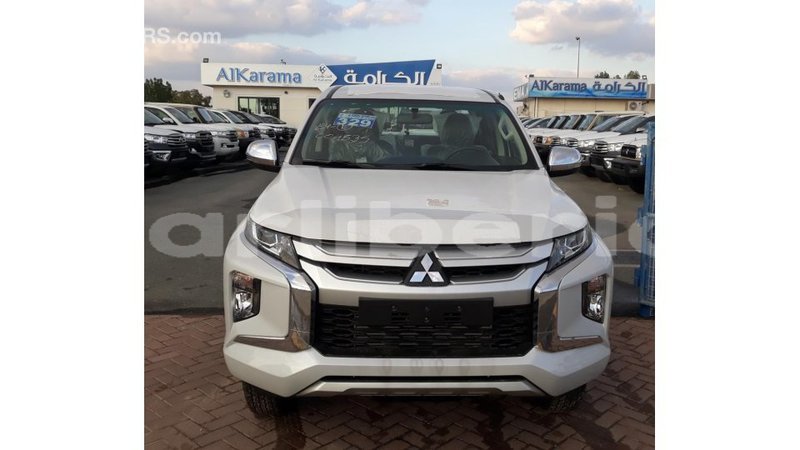 Big with watermark mitsubishi l200 bomi county import dubai 2681