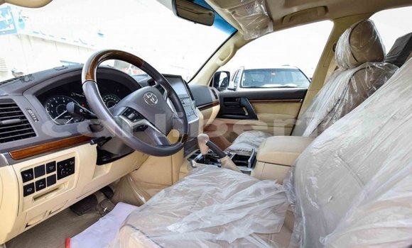 Buy Import Toyota Land Cruiser White Car in Import - Dubai in Bomi County Buy Import Toyota Land Cruiser White Car in Import - Dubai in Bomi County