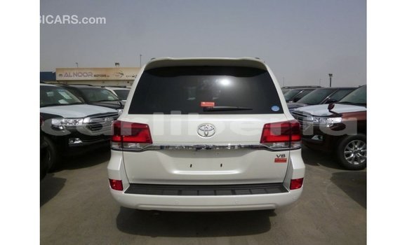 Buy Import Toyota Land Cruiser White Car in Import - Dubai in Bomi County Buy Import Toyota Land Cruiser White Car in Import - Dubai in Bomi County