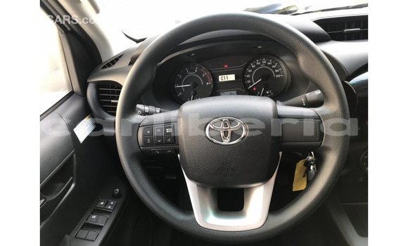 Buy Import Toyota Hilux White Car in Import - Dubai in Bomi County Buy Import Toyota Hilux White Car in Import - Dubai in Bomi County