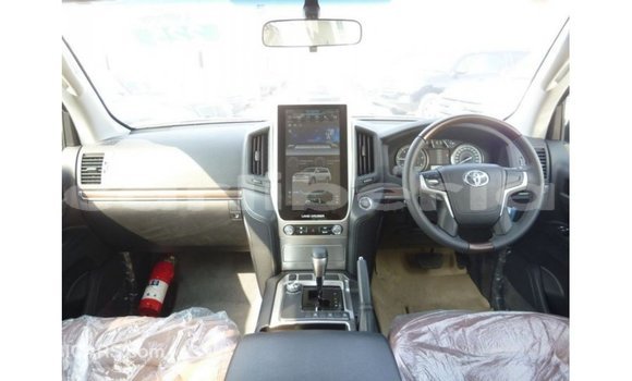 Buy Import Toyota Land Cruiser Black Car in Import - Dubai in Bomi County Buy Import Toyota Land Cruiser Black Car in Import - Dubai in Bomi County