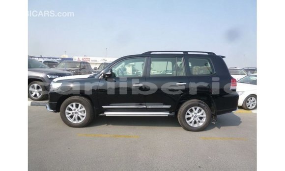Buy Import Toyota Land Cruiser Black Car in Import - Dubai in Bomi County Buy Import Toyota Land Cruiser Black Car in Import - Dubai in Bomi County