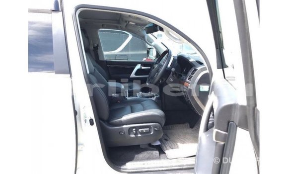 Buy Import Toyota Land Cruiser White Car in Import - Dubai in Bomi County Buy Import Toyota Land Cruiser White Car in Import - Dubai in Bomi County