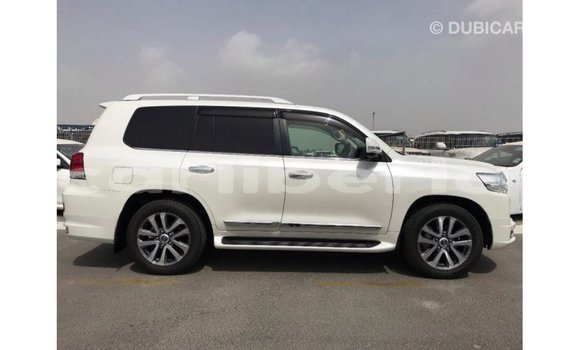 Buy Import Toyota Land Cruiser White Car in Import - Dubai in Bomi County Buy Import Toyota Land Cruiser White Car in Import - Dubai in Bomi County
