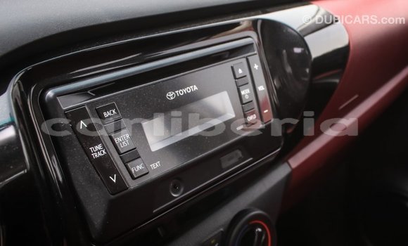 Acheter Import Voiture Toyota Hilux Blanc à Import - Dubai, Comté de Bomi Acheter Import Voiture Toyota Hilux Blanc à Import - Dubai, Comté de Bomi