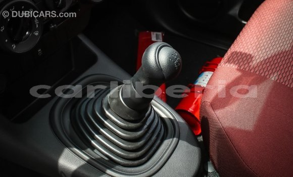 Acheter Import Voiture Toyota Hilux Blanc à Import - Dubai, Comté de Bomi Acheter Import Voiture Toyota Hilux Blanc à Import - Dubai, Comté de Bomi