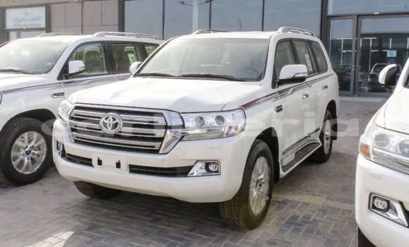 Buy Import Toyota Land Cruiser White Car in Import - Dubai in Bomi County Buy Import Toyota Land Cruiser White Car in Import - Dubai in Bomi County