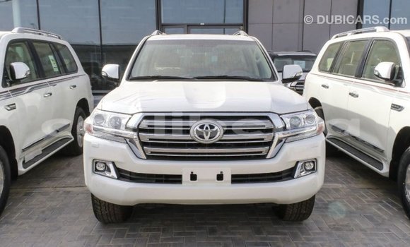 Buy Import Toyota Land Cruiser White Car in Import - Dubai in Bomi County Buy Import Toyota Land Cruiser White Car in Import - Dubai in Bomi County