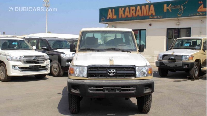Big with watermark toyota land cruiser bomi county import dubai 2707