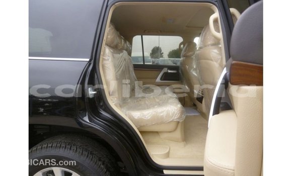 Buy Import Toyota Land Cruiser Black Car in Import - Dubai in Bomi County Buy Import Toyota Land Cruiser Black Car in Import - Dubai in Bomi County