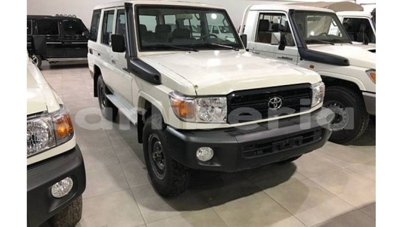 Big with watermark toyota land cruiser bomi county import dubai 2748