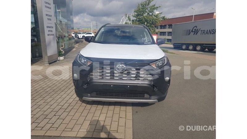 Big with watermark toyota rav4 bomi county import dubai 2752