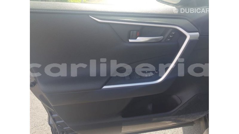 Big with watermark toyota rav4 bomi county import dubai 2752