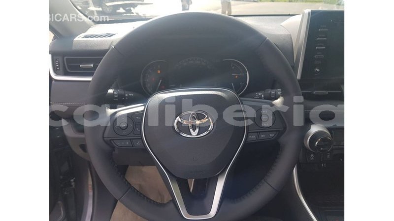 Big with watermark toyota rav4 bomi county import dubai 2752