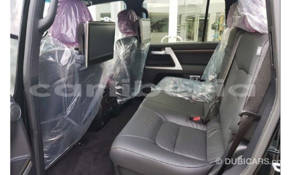 Buy Import Toyota Land Cruiser Black Car in Import - Dubai in Bomi County Buy Import Toyota Land Cruiser Black Car in Import - Dubai in Bomi County