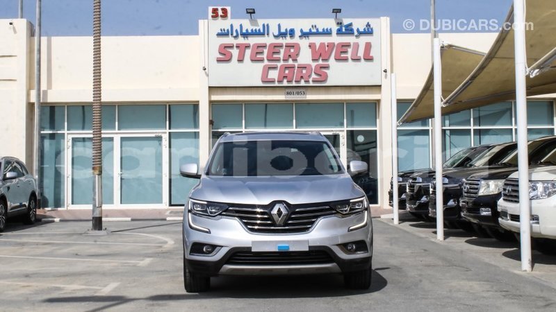 Big with watermark renault 4 bomi county import dubai 2763
