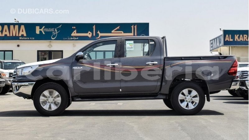 Big with watermark toyota hilux bomi county import dubai 2764