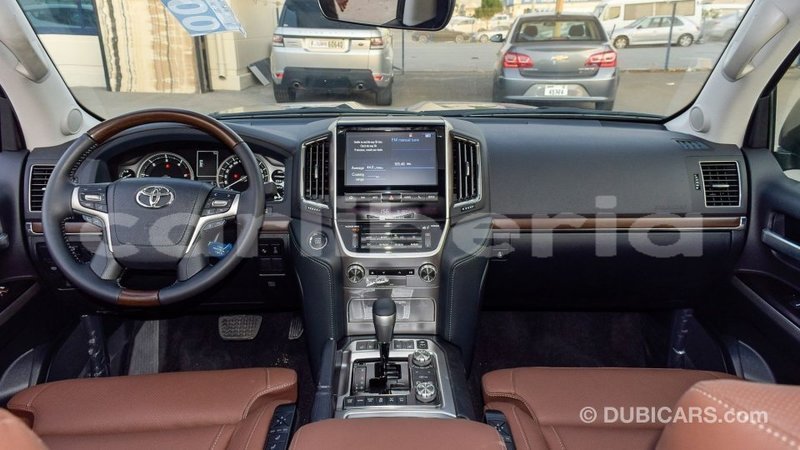 Big with watermark toyota land cruiser bomi county import dubai 2767