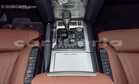 Acheter Import Voiture Toyota Land Cruiser Noir à Import - Dubai, Comté de Bomi Acheter Import Voiture Toyota Land Cruiser Noir à Import - Dubai, Comté de Bomi