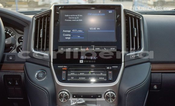 Acheter Import Voiture Toyota Land Cruiser Noir à Import - Dubai, Comté de Bomi Acheter Import Voiture Toyota Land Cruiser Noir à Import - Dubai, Comté de Bomi