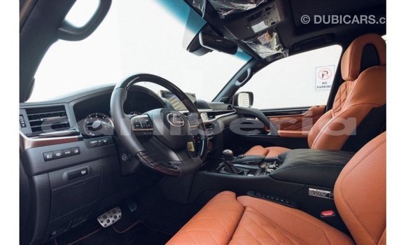 Acheter Import Voiture Lexus LX Noir à Import - Dubai, Comté de Bomi Acheter Import Voiture Lexus LX Noir à Import - Dubai, Comté de Bomi