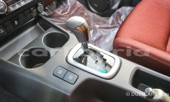 Buy Import Toyota Hilux White Car in Import - Dubai in Bomi County Buy Import Toyota Hilux White Car in Import - Dubai in Bomi County