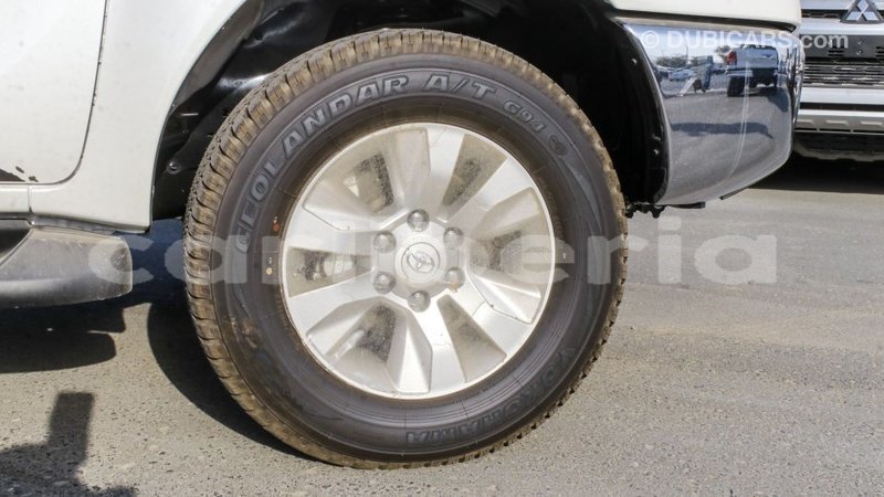 Big with watermark toyota hilux bomi county import dubai 2777