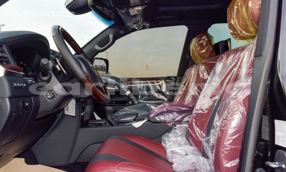 Acheter Import Voiture Lexus LX Noir à Import - Dubai, Comté de Bomi Acheter Import Voiture Lexus LX Noir à Import - Dubai, Comté de Bomi