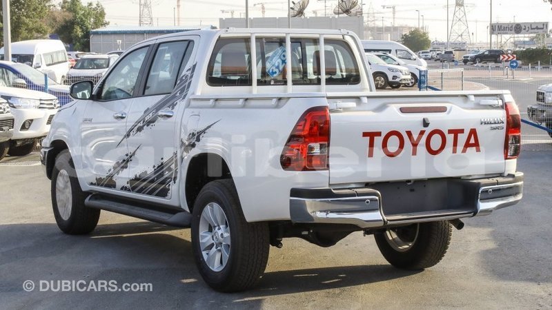 Big with watermark toyota hilux bomi county import dubai 2787