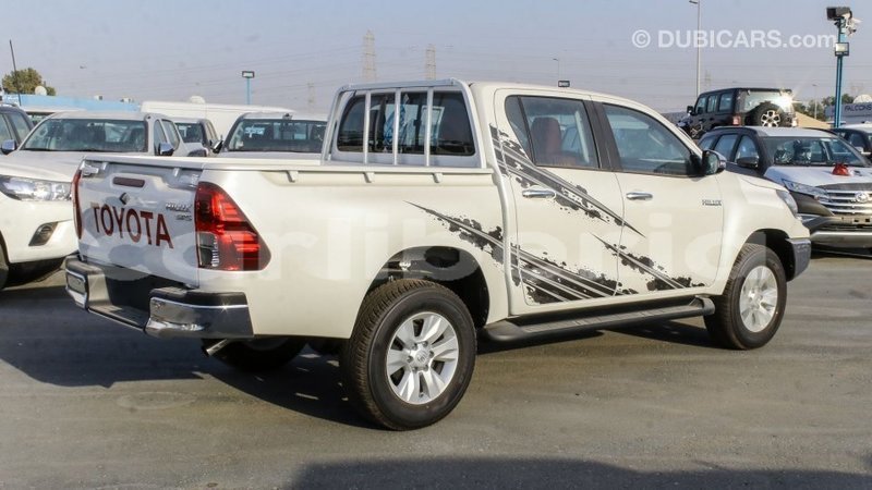 Big with watermark toyota hilux bomi county import dubai 2787