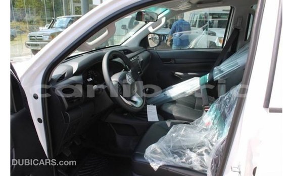 Buy Import Toyota Hilux White Car in Import - Dubai in Bomi County Buy Import Toyota Hilux White Car in Import - Dubai in Bomi County